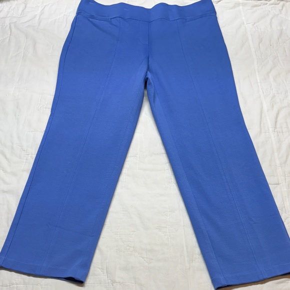Lane Bryant Ponte Knit Straight Leg Mid-Rise Business Casual Pants Size 18 NWT - Picture 5 of 10